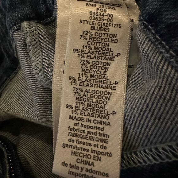 Good American Long Sleeve Denim Jean Jumpsuit - Picture 14 of 14